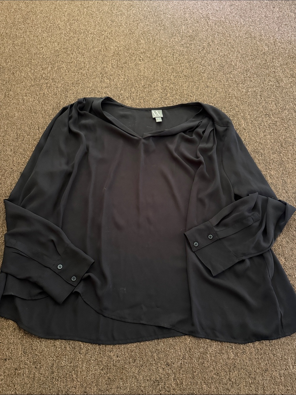 Worthington Black V-Neck Long Sleeve Blouse
